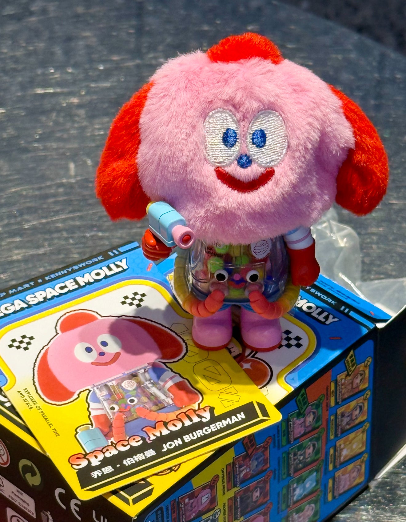 Mega Space Molly 100% - Jon Burgerman