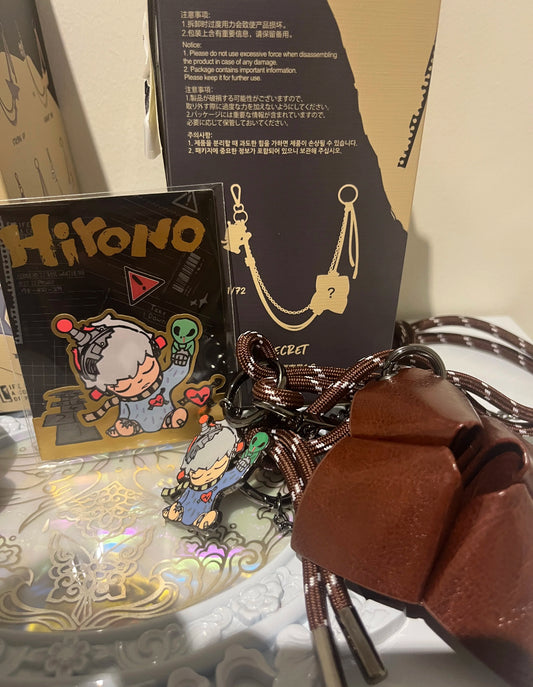 Hirono Echo Key Chain - Never Growing Up